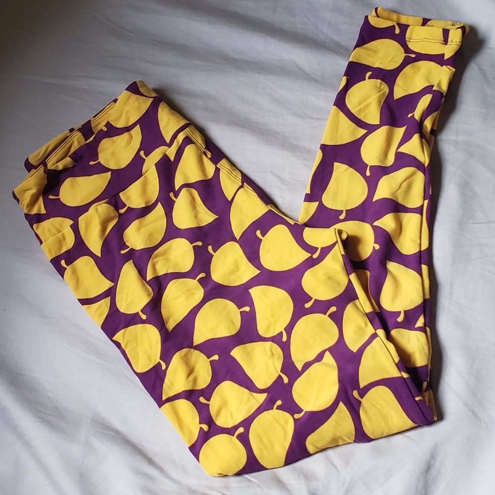 TC Lularoe leggings Fall Leaf Pattern